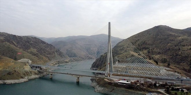 'Kömürhan Köprüsü' yeni yüzüyle ulaşıma yön verecek