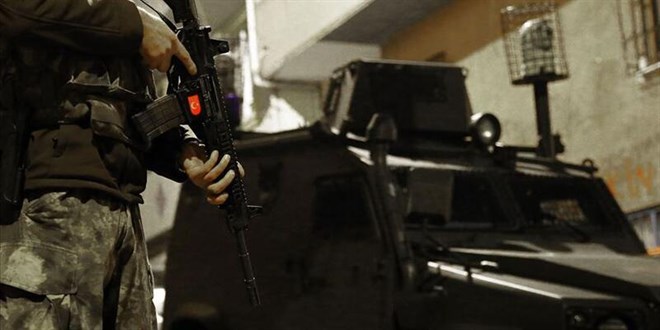 PKK'nın cezaevi finansörlerine operasyon: 12 gözaltı