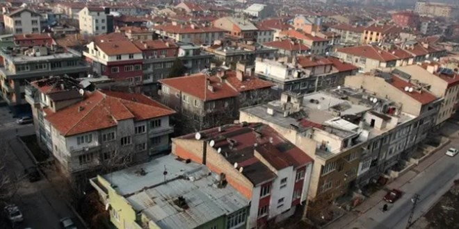 O ilde 'koronavirüs mahallesi' 50 kişi hayatını kaybetti
