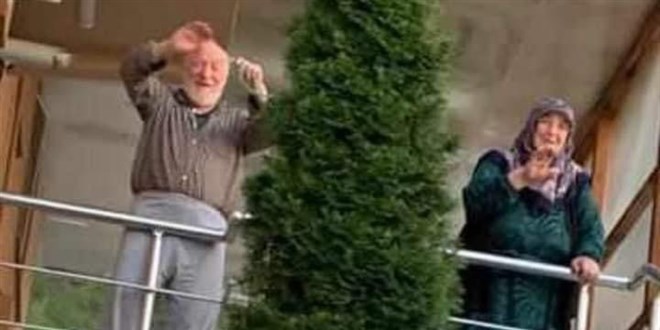 Karı-koca 20 gün arayla virüsten hayatını kaybetti