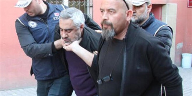 Polise çarpıp kaçan FETÖ'cünün cezası belli oldu