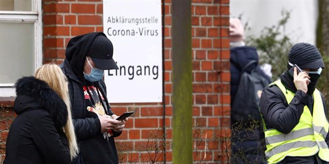 Mutasyona uğrayan koronavirüs Almanya'ya da sıçradı