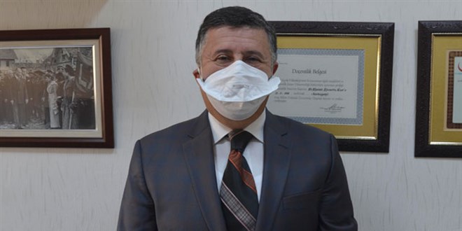 Aşı gönüllüsü profesör: Yazılanlara inanamıyorum