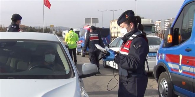 43 ilin geçiş noktasında koronavirüs denetimi