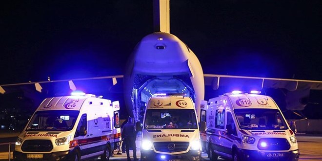 Salk Bakanlnca gnderilen 35 ambulans Hatay'a ulat