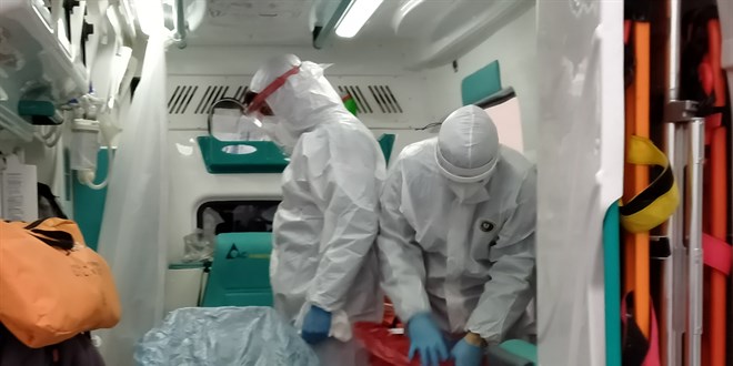 İşte bir korona hastasının hastaneye taşınma süreci