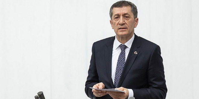 Bakan Selçuk'tan 2020'nin unutulmayan anları paylaşımı