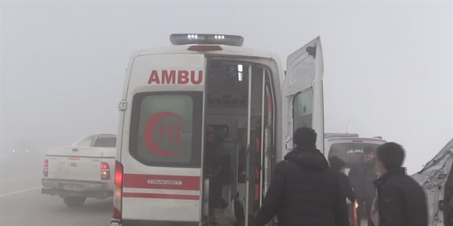 Yolcu minibüsü kazasında 4 kişi öldü, 5 yaralı