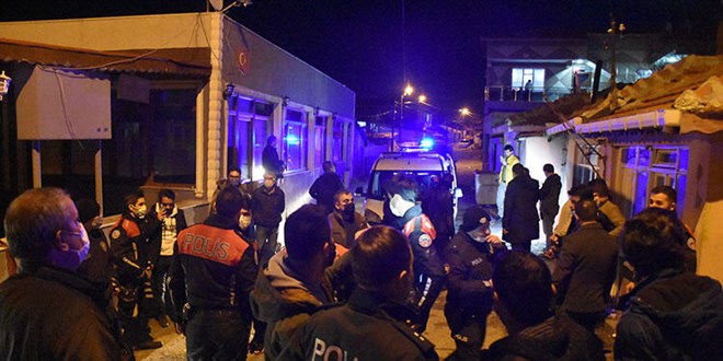 Edirne'de polis aracına saldırı, 1 polis yaralandı