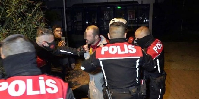 'Dur' ihtarına uymayan avukat ortalığı birbirine kattı!