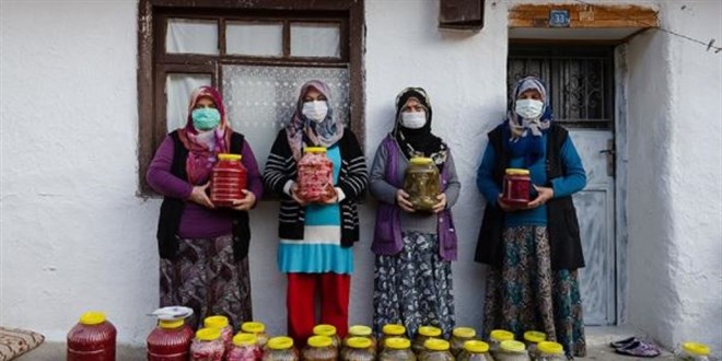 Kadın üreticilerin turşuları dijital pazarda satışa çıktı