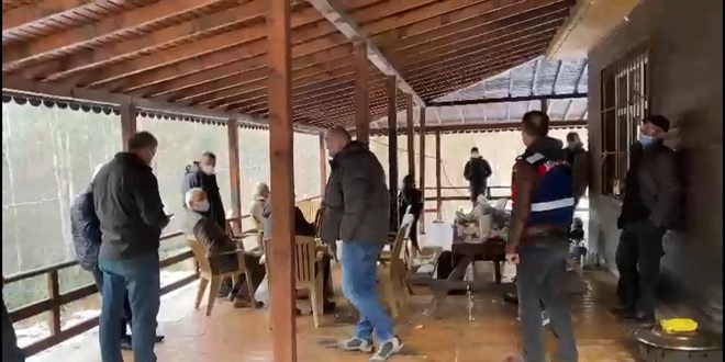 Belediye Başkanı ile piknik yapıp, alkol alan 16 kişiye ceza