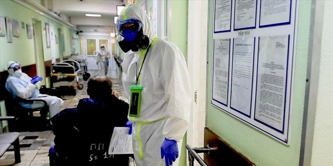 Rusya'da 800 binden fazla kişiye Kovid-19 aşısı yapıldı