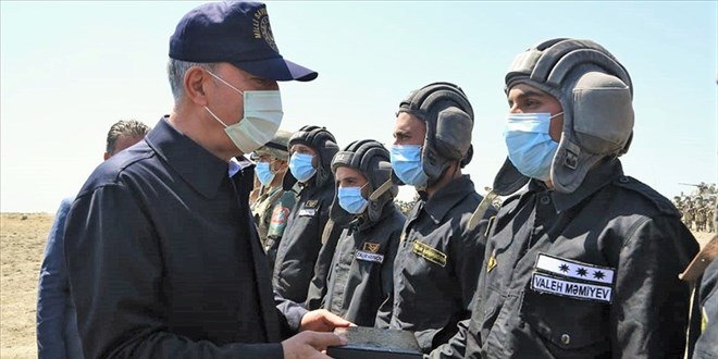 Azerbaycanlı subay, Hulusi Akar'a verdiği sözünü tuttu