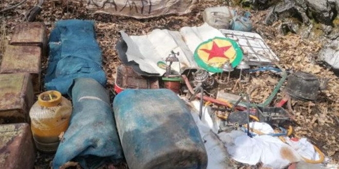 Bitlis'te 10 sığınak ile çok sayıda mühimmat ele geçirildi