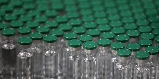 Hindistan'da AstraZeneca aşısının üreticisine ihracat yasağı