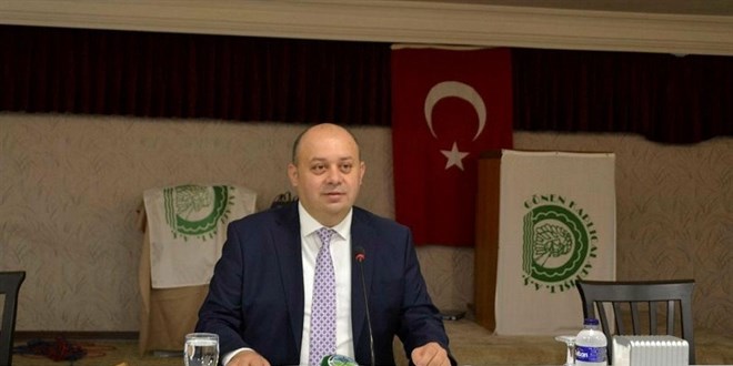 Sözleşmeli personelin işine son veren belediye, mahkemeyi de dinlemiyor