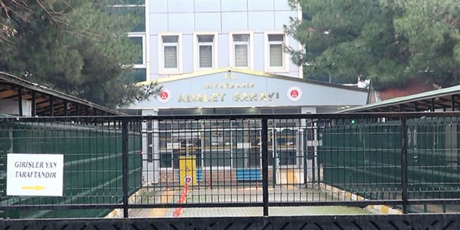 Derslerde PKK propagandası yapan öğretmen gözaltına alındı