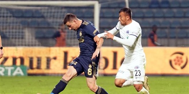Fenerbahçe, ligde 3 maç sonra kalesini gole kapattı