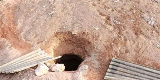 FETÖ'cü şahıs dağ yamacında kazdığı çukurda yakalandı