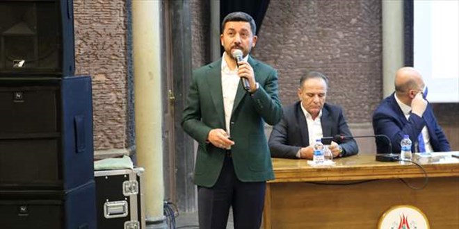 Her ay kurayla belirlenecek kişi 1 saat belediye başkanı olacak