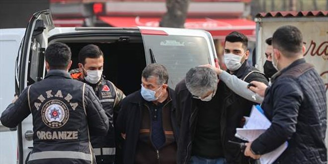 Ankara'da yakalanan FETÖ firarisi eski emniyet müdürleri tutuklandı