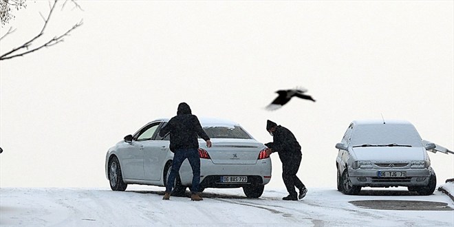 Meteoroloji uyardı: Ankara'ya kar geliyor