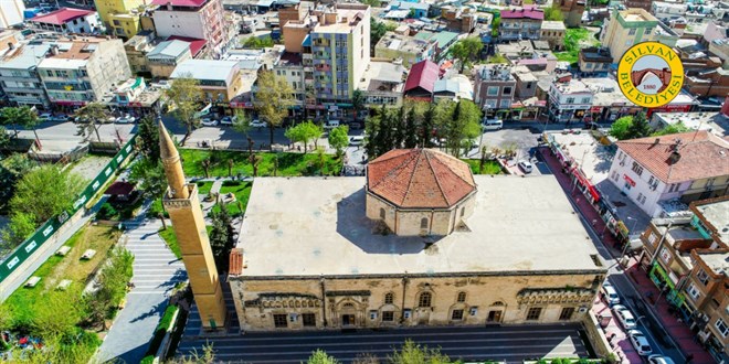 Selçuklu hükümdarının kayıp mezarı bulundu