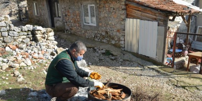 Her derde şifa katran yağı yok satıyor