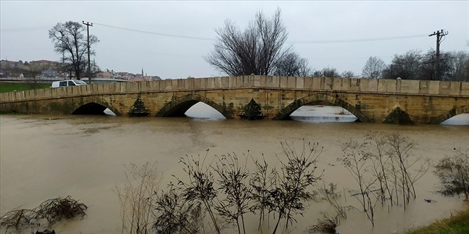 Tunca Nehri için alarm seviyesi 'turuncu'ya yükseltildi