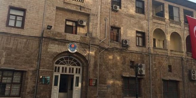Rektörden Mersin Büyükşehir Belediyesi'ne suç duyurusu
