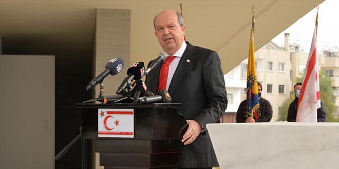 Ersin Tatar, Rauf Denktaş'ın vasiyetini açıkladı: Türkiye'ye sarılınız