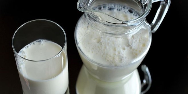 Veliler dikkat! 4 yaşındaki çocuk oyun oynarken süte zehir kattı, tüm aile sütü içti