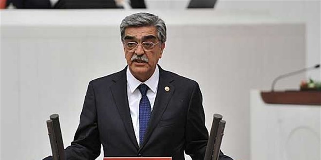 MHP eski Milletvekili Ahrazoğlu koronavirüse yenik düştü