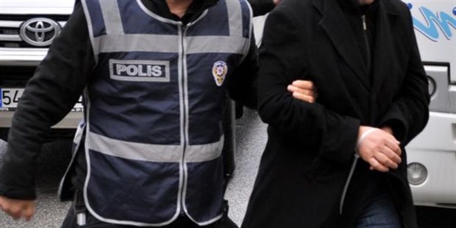 FETÖ'den gözaltına alınan 8 öğretmen itirafçı oldu