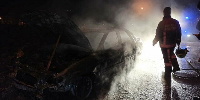 Ankara'da ilginç olay: Önce çalıp sonra yaktılar!
