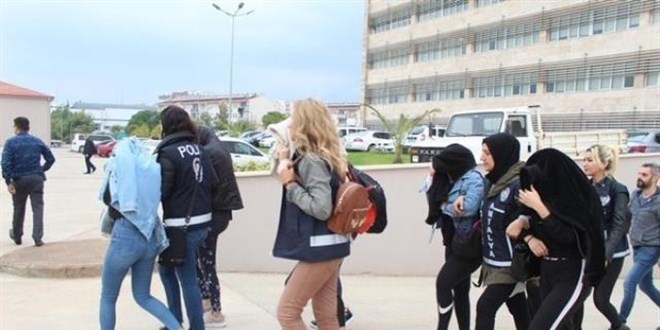 Jigolo çetesi çökertildi! Beyin takımında belediye çalışanları da var