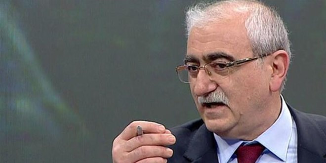 Vatan hainliğiyle suçlamıştı, şimdi de köpek benzetmesi yaptı
