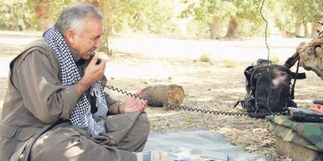 İletişimleri kesildi! Tek tek kaçıp teslim oluyorlar