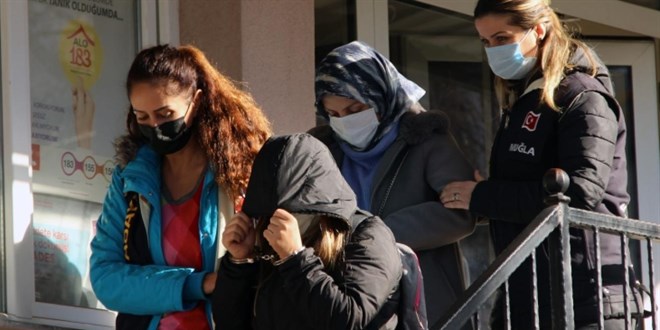 Fuhuş baronunun mal varlığı dudak uçuklattı