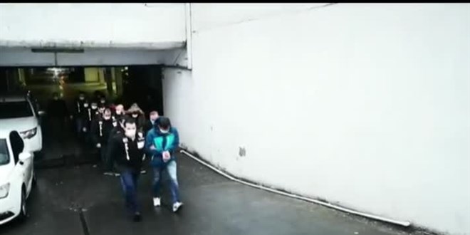 'Depozito' dolandırıcılığı operasyonunda yakalanan 5 şüpheli tutuklandı