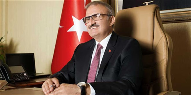 Diyarbakr Valisi Mnir Karalolu'nun Kovid-19 testi pozitif kt
