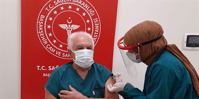 Doğu Perinçek, Covid-19 aşısı oldu