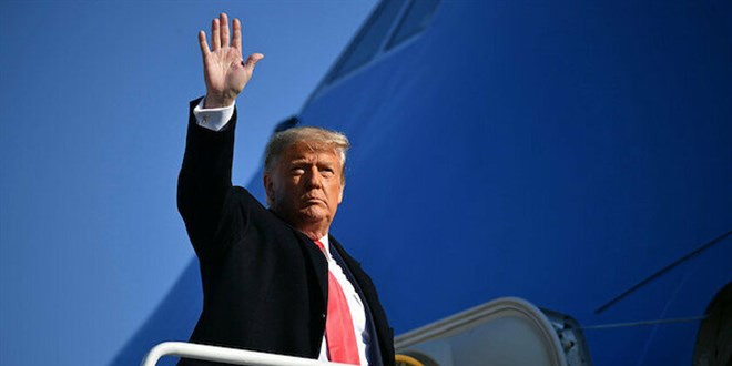 Trump Başkanlığa veda etti