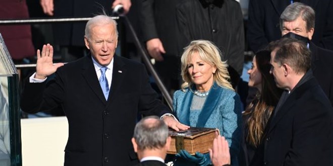 Joe Biden, yemin ederek ABD'nin 46'ncı başkanı oldu