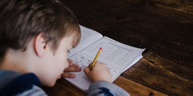 MEB, yüz yüze eğitime geçilmesi için planlama yapıyor
