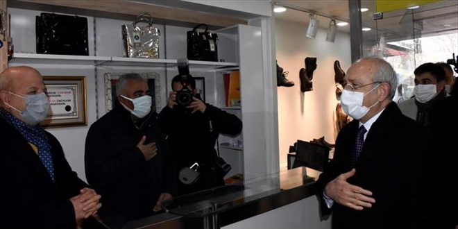 'Esnaflarımızın dükkanları aylardır kapalı, geçinemiyorlar'