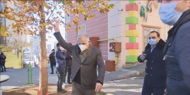 Zafer işareti yapan HDP'li vekile soruşturma başlatıldı