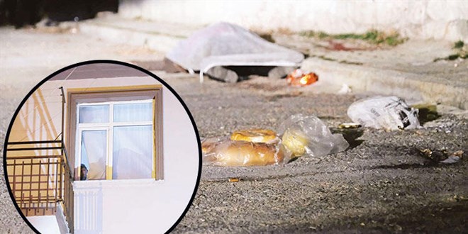 Öldürülen anne-babaya son bakış