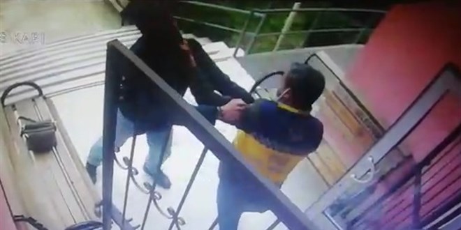 İzmir'de sağlık personeline saldırı